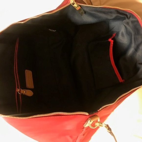 Tommy Hilfiger Weekender Tote Bag Like New - Picture 4 of 5